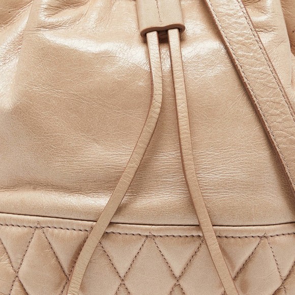 MIU MIU Beige Vitello Shine Leather Drawstring Bucket Bag - Picture 5 of 8